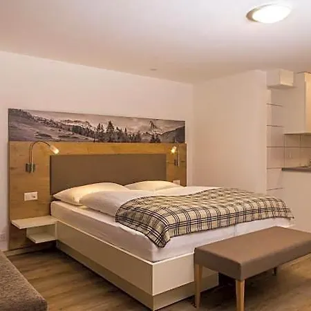 Patricia Self-Check-In Apartments & Spa Access At Alpen Resort 3*