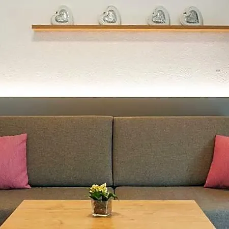 Patricia Self-Check-In Apartments & Spa Access At Alpen Resort